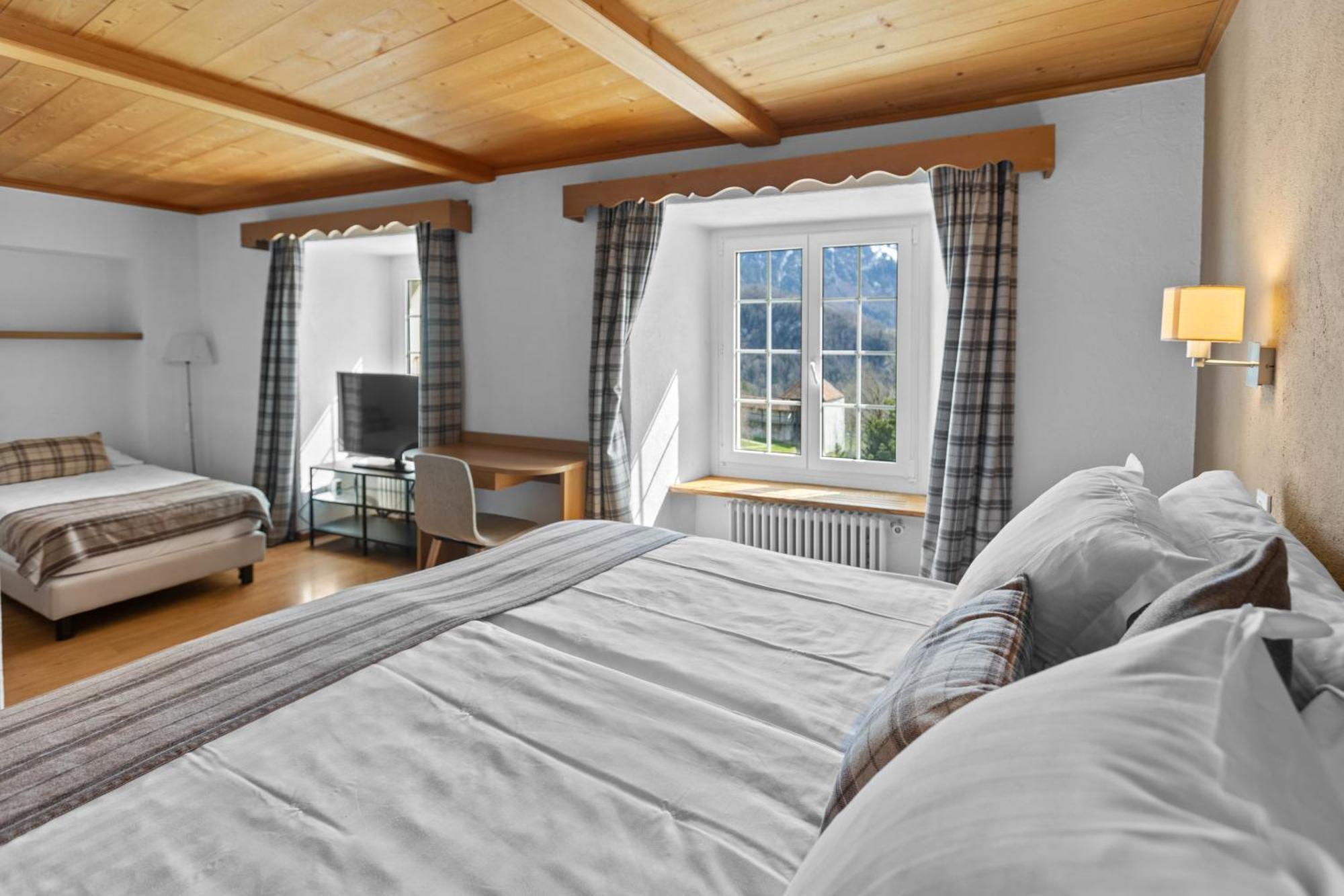 Le Saint Georges Hotel Gruyeres Bagian luar foto