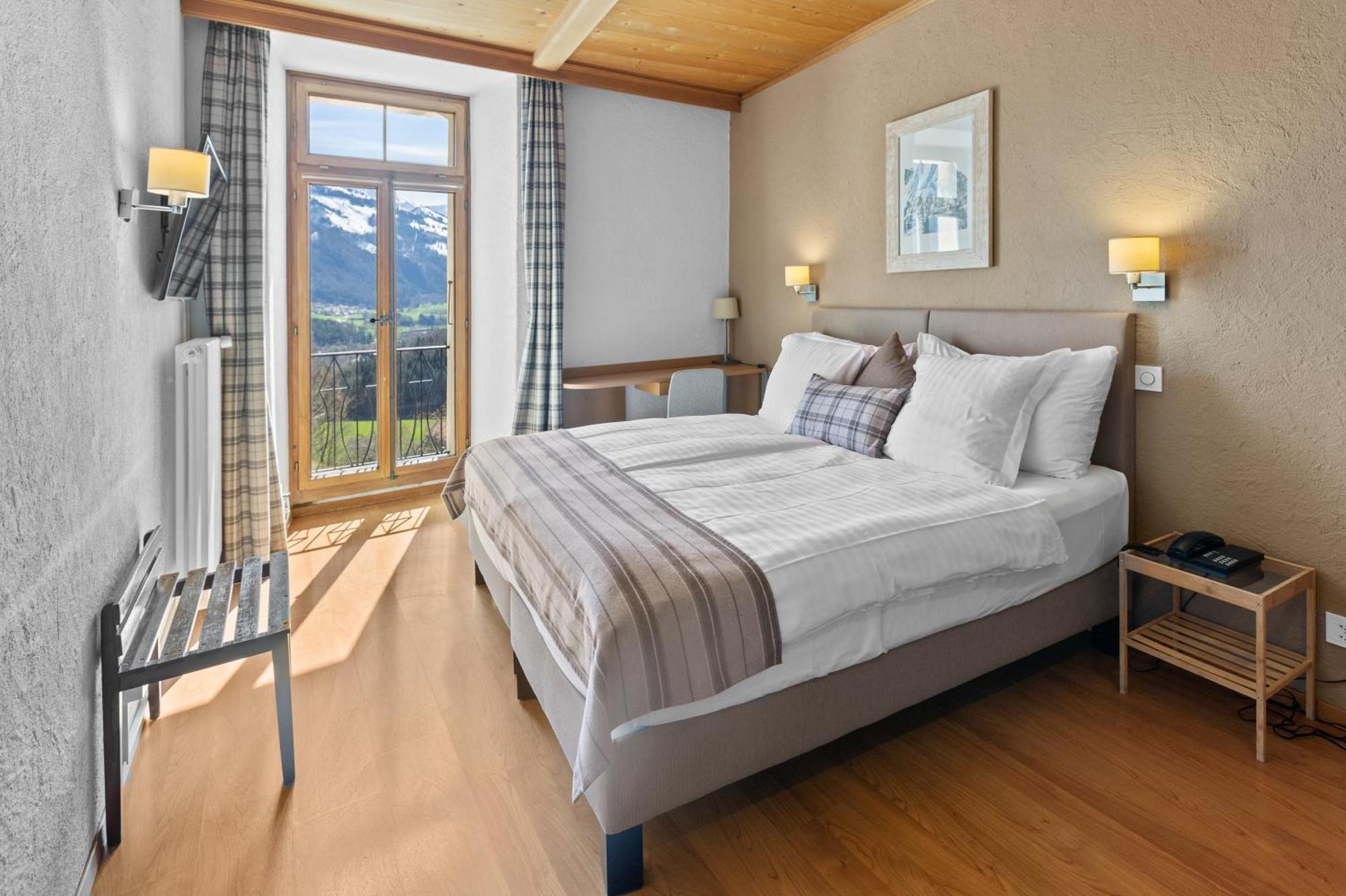 Le Saint Georges Hotel Gruyeres Bagian luar foto