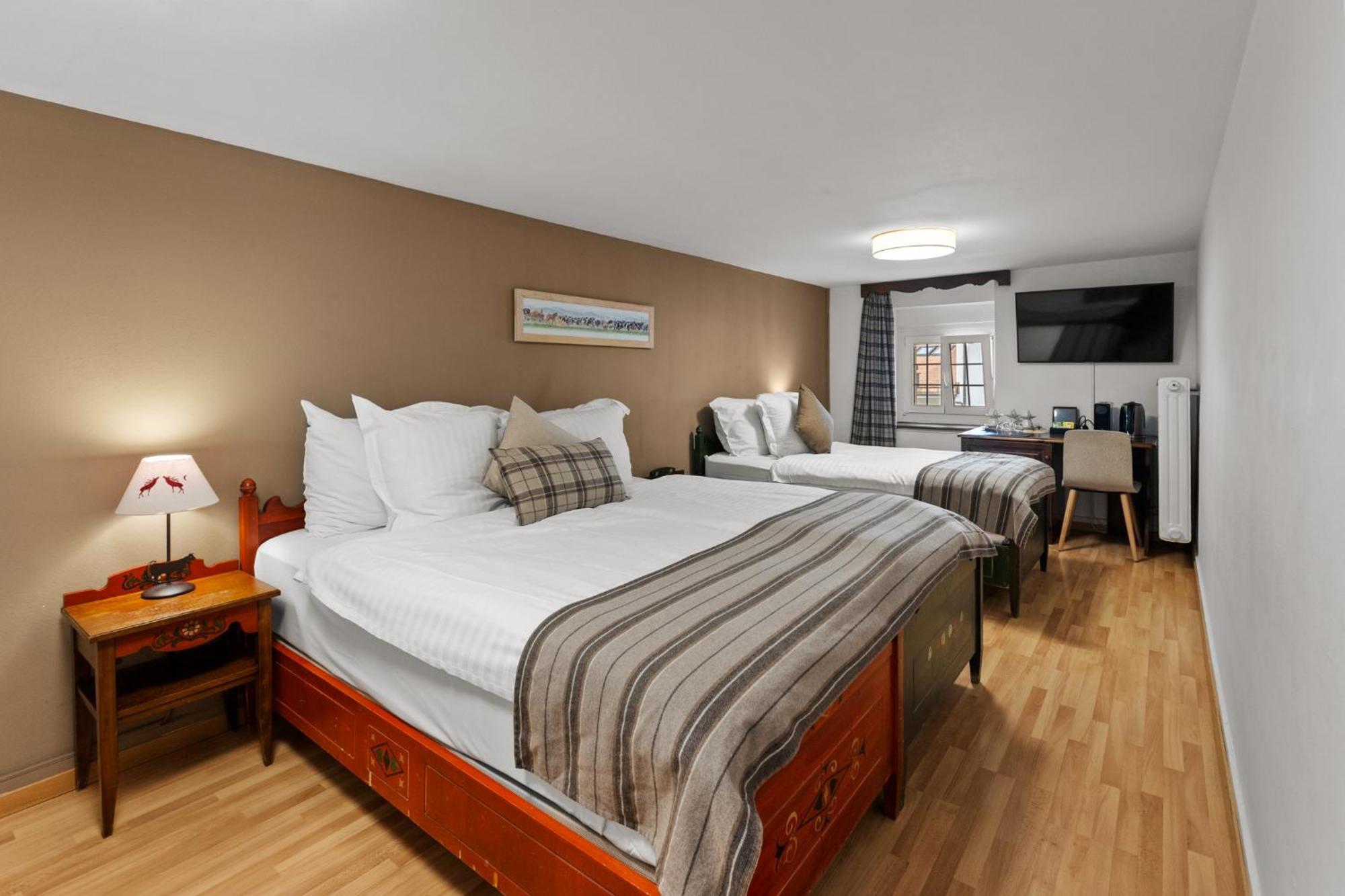 Le Saint Georges Hotel Gruyeres Bagian luar foto